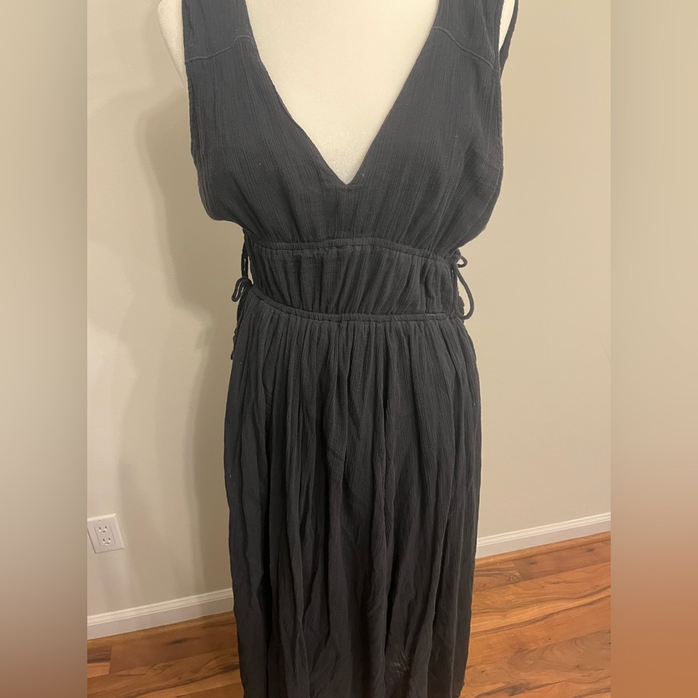 **Joie** Elegant Black Sleeveless Midi Dress